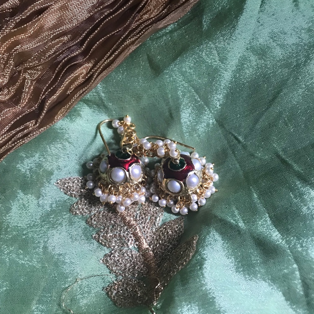 Beautiful meena work jhumka! Earrings!